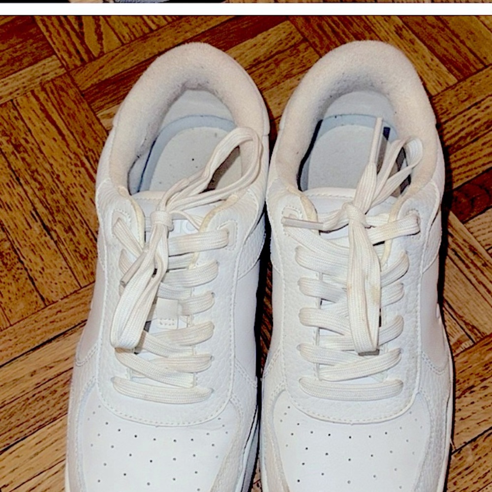 💕HP💕ALO yoga recovery mode natural white gum women’s sneakers